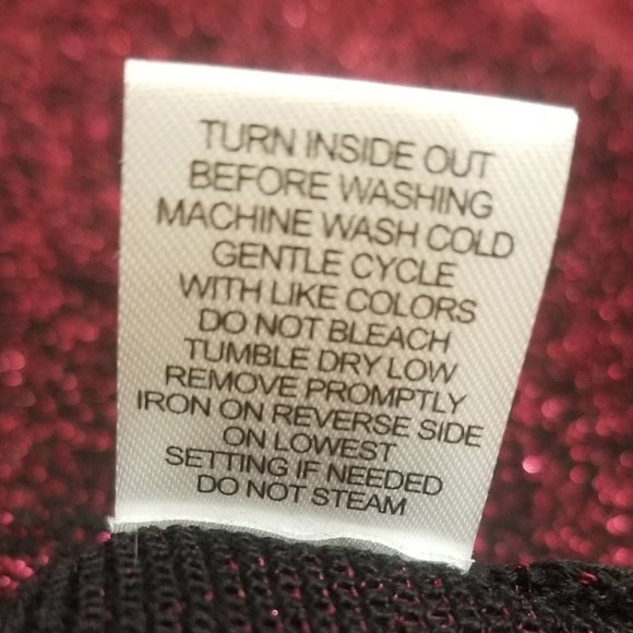 Ladies' NY Collection Top/Sweater, size Petite Large, EUC to LIKE NEW - Picture 9 of 11